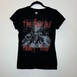 The Beatles Abbey Road graphic t-shirt size medium
